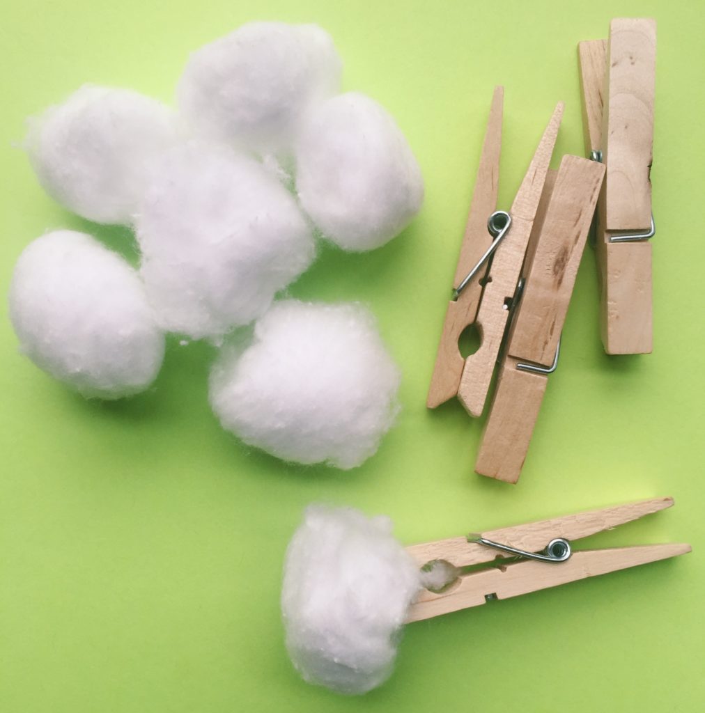 Kids Activity: Cotton Ball Painting - Domestic Mommyhood