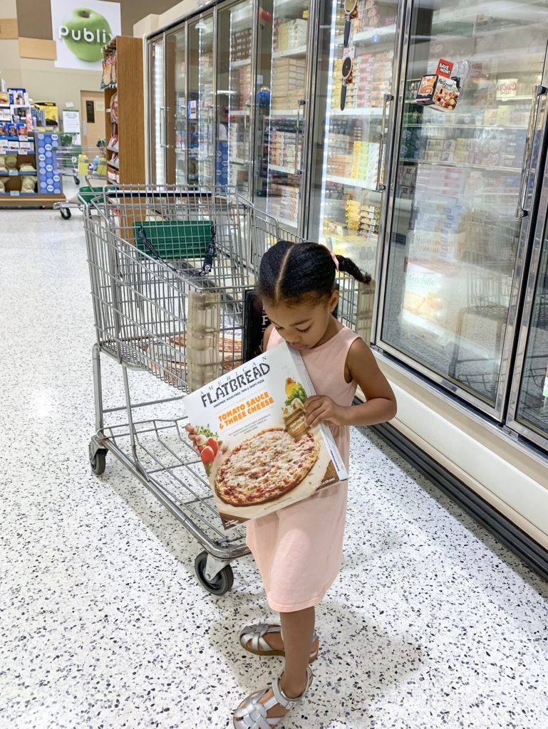 American Pizza Flatbread, pizza night, connect with your kids, easy dinner recipes #MyAmericanFlatbreadPizza