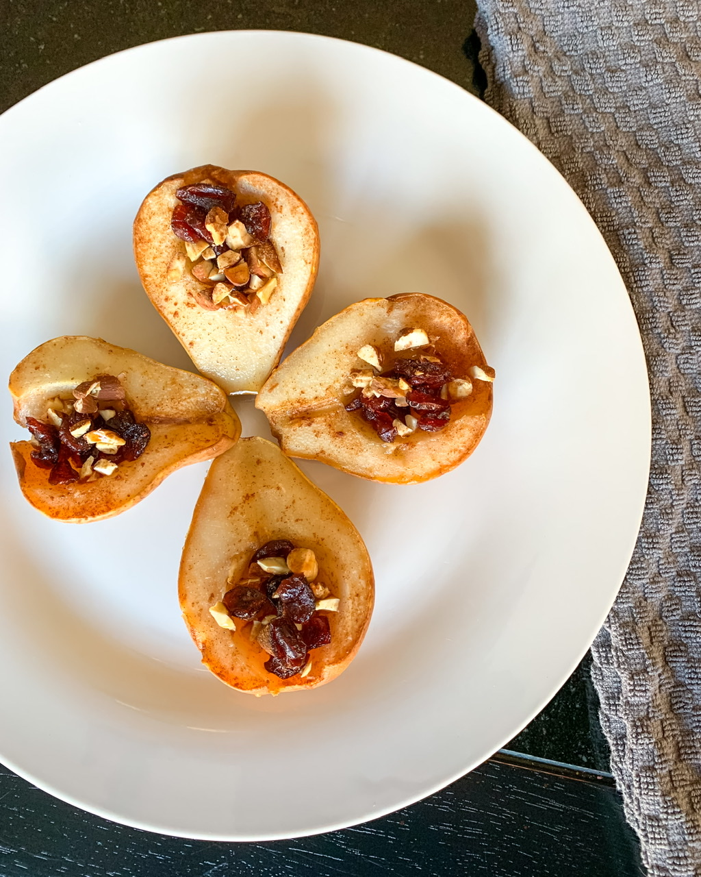 Cinnamon Honey Baked Pears: A Healthy Family Treat