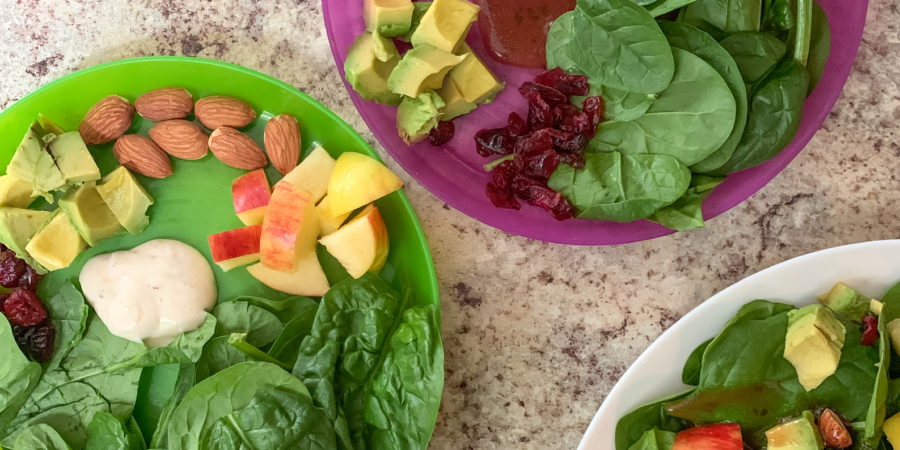spinach apple salad, spinach salad, vegetarian recipes, easy dinner ideas, Summer salad recipes
